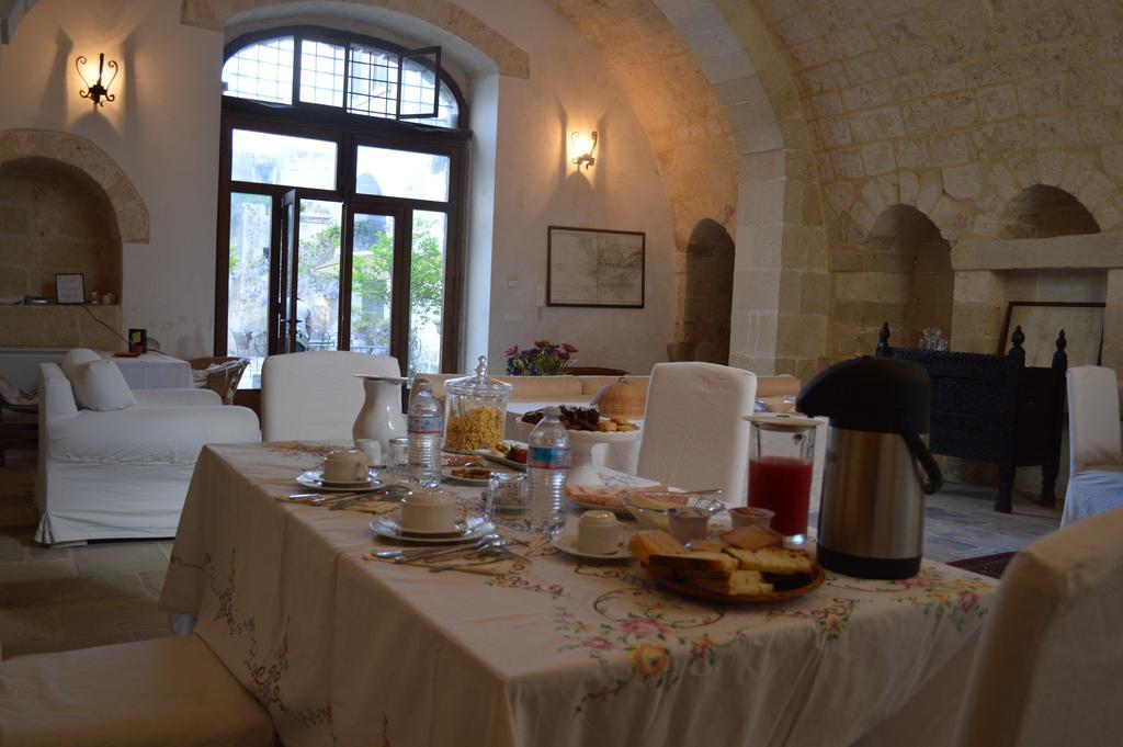 Palazzo Vecchio Bed & Breakfast มาริตติมา ภายนอก รูปภาพ