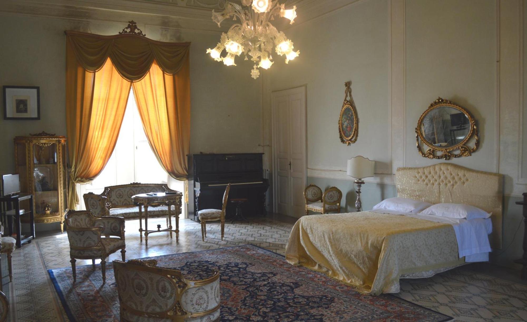 Palazzo Vecchio Bed & Breakfast มาริตติมา ห้อง รูปภาพ