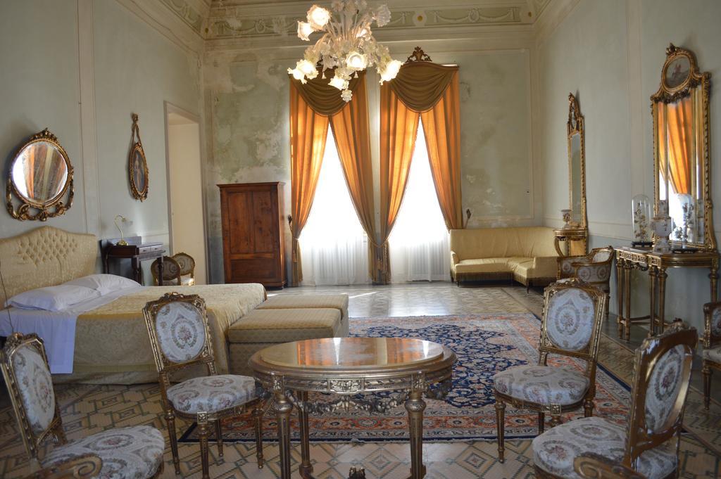 Palazzo Vecchio Bed & Breakfast มาริตติมา ภายนอก รูปภาพ