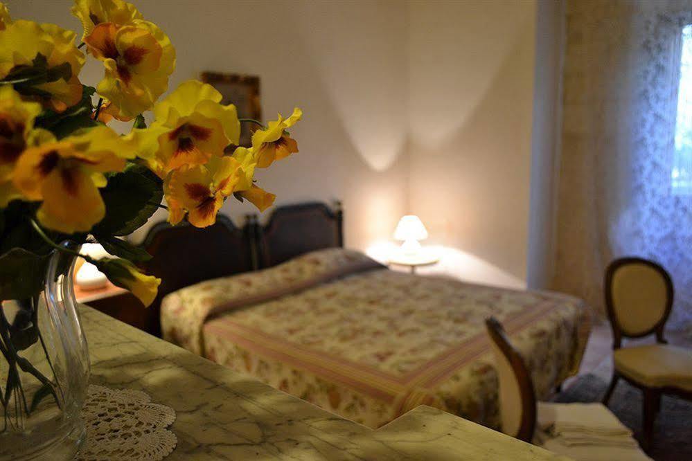 Palazzo Vecchio Bed & Breakfast มาริตติมา ภายนอก รูปภาพ