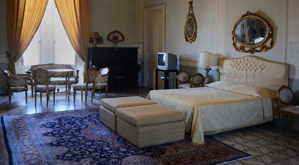 Palazzo Vecchio Bed & Breakfast มาริตติมา ภายนอก รูปภาพ