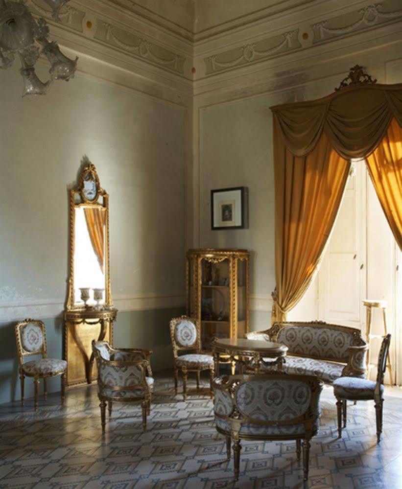 Palazzo Vecchio Bed & Breakfast มาริตติมา ภายนอก รูปภาพ